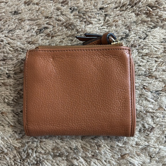 Bifold Kate Spade Wallet - Picture 4 of 4